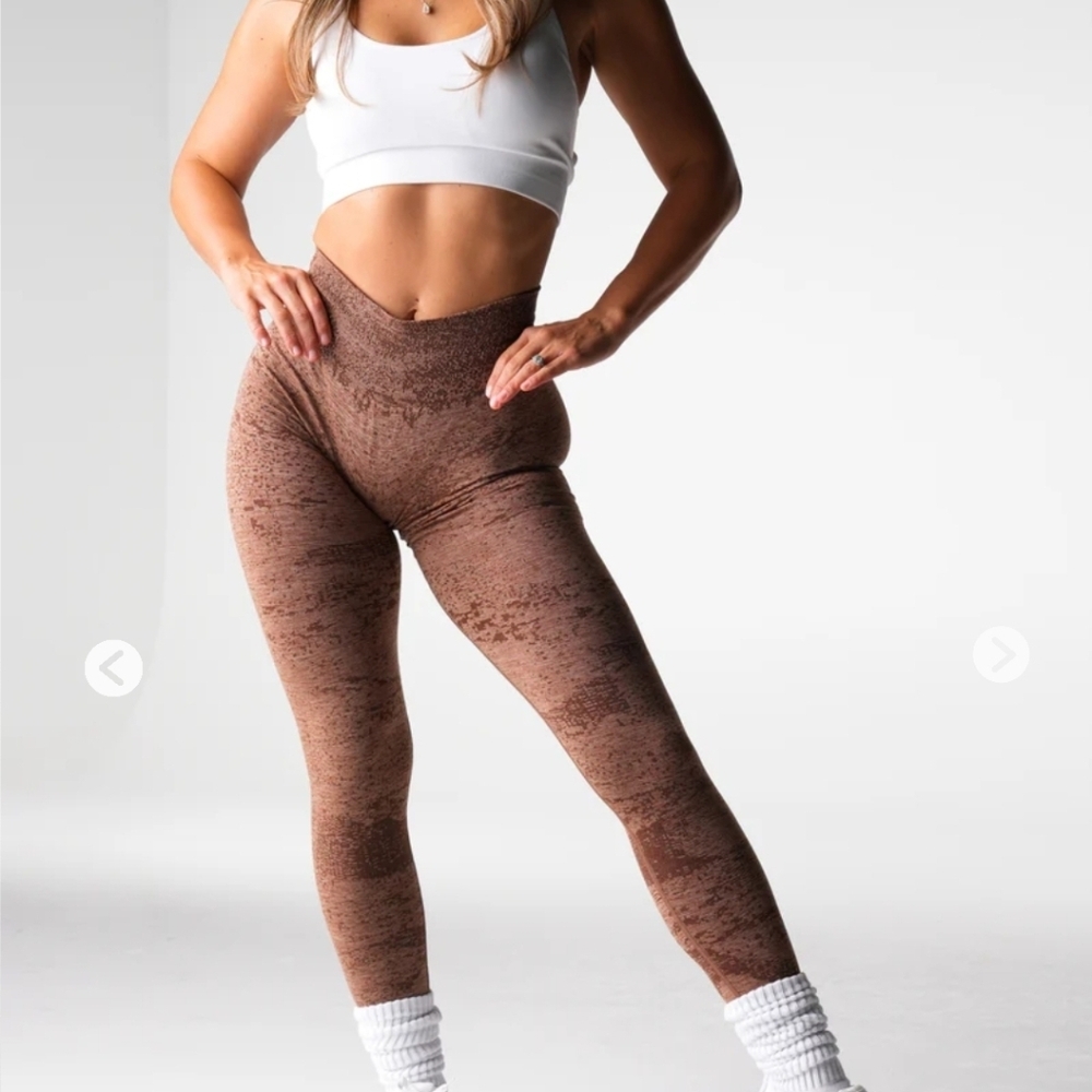 Gingerbread Digital Seamless Leggings